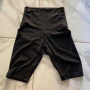 Lululemon align 10 inch shorts
